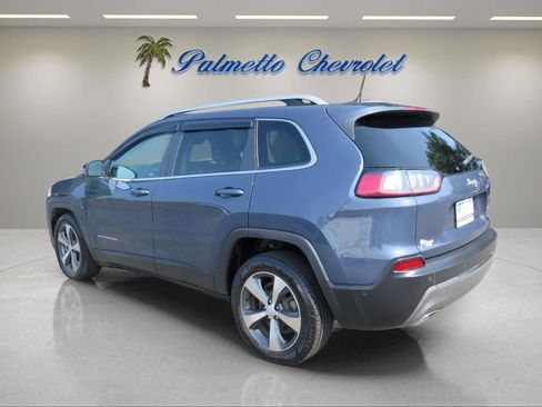 Used 2021 Jeep Cherokee Limited w/ Elite Package FWD image 4