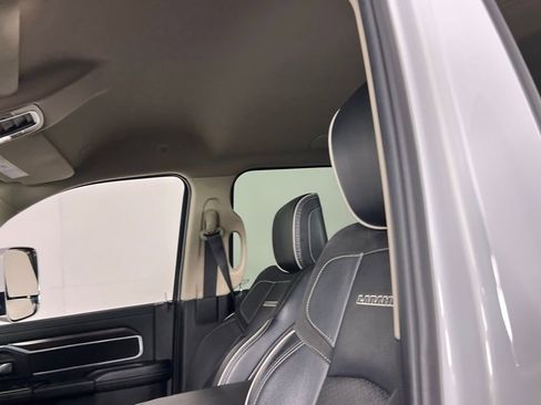 Used 2022 RAM 2500 Laramie image 25