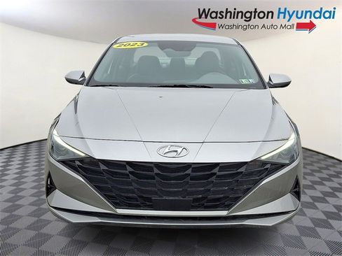Certified 2023 Hyundai Elantra SEL w/ Convenience Package image 2