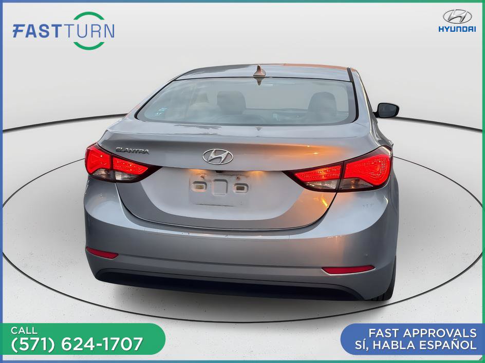 Used 2015 Hyundai Elantra SE w/ Option Group 02 FWD image 8