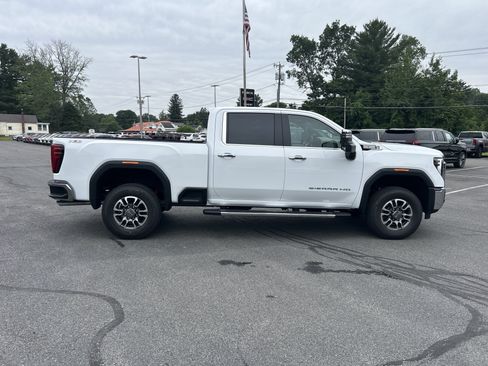 New 2026 GMC Sierra 2500 SLT w/ SLT Premium Package AWD/4WD image 16