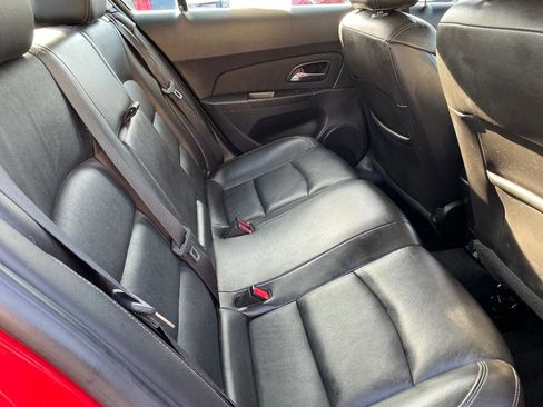 Used 2014 Chevrolet Cruze LT FWD image 11