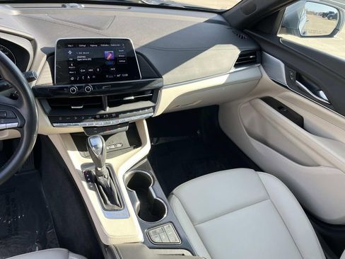 Certified 2023 Cadillac CT4 Luxury w/ Sun And Sound Package image 13