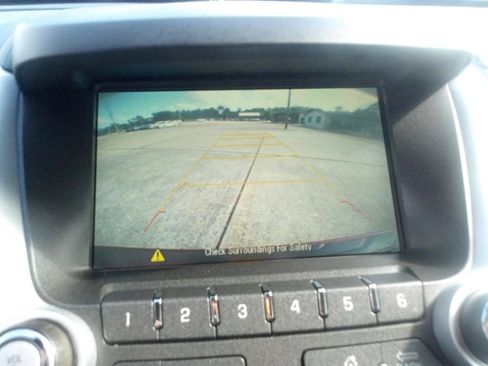 Used 2017 Chevrolet Equinox LT w/ Convenience Package FWD image 23