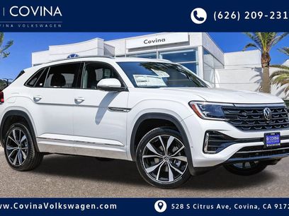 New 2025 Volkswagen Atlas Cross Sport SEL Premium R-Line