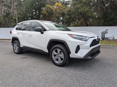 Used 2025 Toyota RAV4 LE image 11