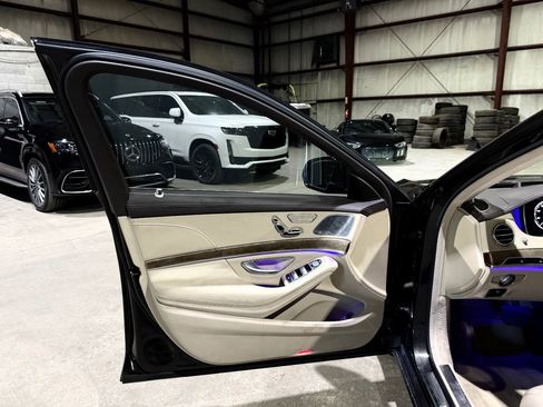 Used 2015 Mercedes-Benz S 550 Sedan image 10