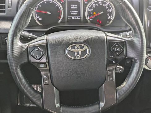 Used 2024 Toyota 4Runner TRD Off-Road Premium image 13