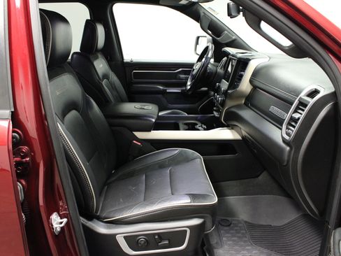 Used 2019 RAM 1500 Laramie w/ Sport Appearance Package image 18