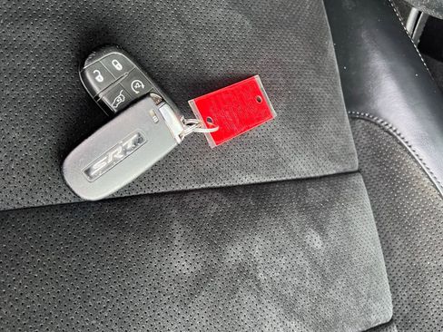 Used 2015 Jeep Grand Cherokee SRT w/ Luxury Group II image 34