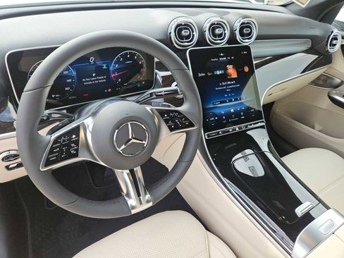 New 2026 Mercedes-Benz GLC 300 image 13