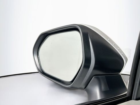 Used 2025 Toyota Corolla LE image 16