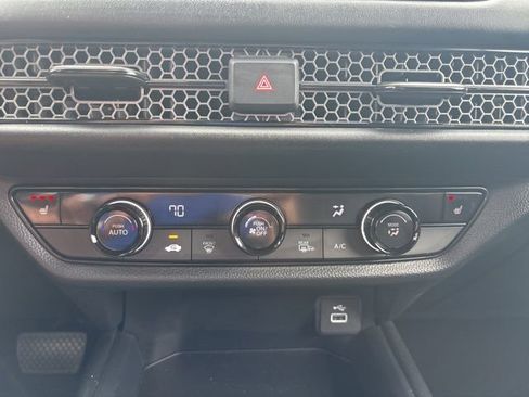 Used 2024 Honda HR-V Sport image 18