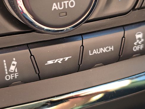 Used 2018 Dodge Durango SRT w/ SRT Interior Appearance Group image 19