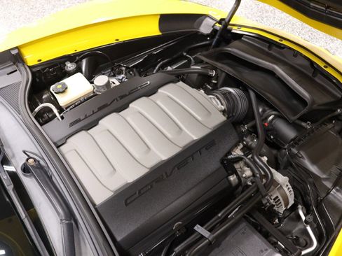Used 2014 Chevrolet Corvette Stingray Coupe w/ 3LT Preferred Equipment Group RWD image 16