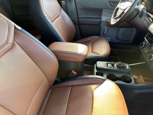 Used 2024 Ford Maverick Lariat w/ 4K Tow Package image 11