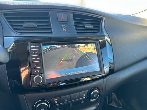 Used 2019 Nissan Sentra S image 21