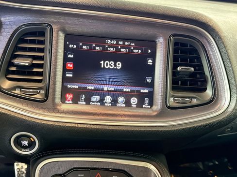 Used 2016 Dodge Challenger R/T Scat Pack w/ Leather Interior Group image 15