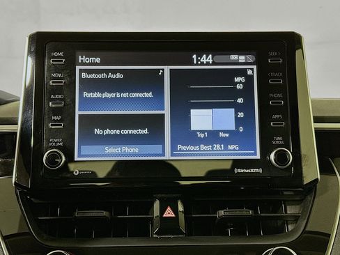 Used 2021 Toyota Corolla LE FWD image 23