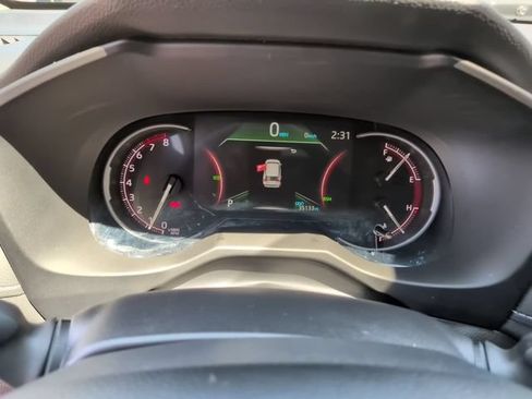 Certified 2025 Toyota RAV4 XLE AWD/4WD image 17