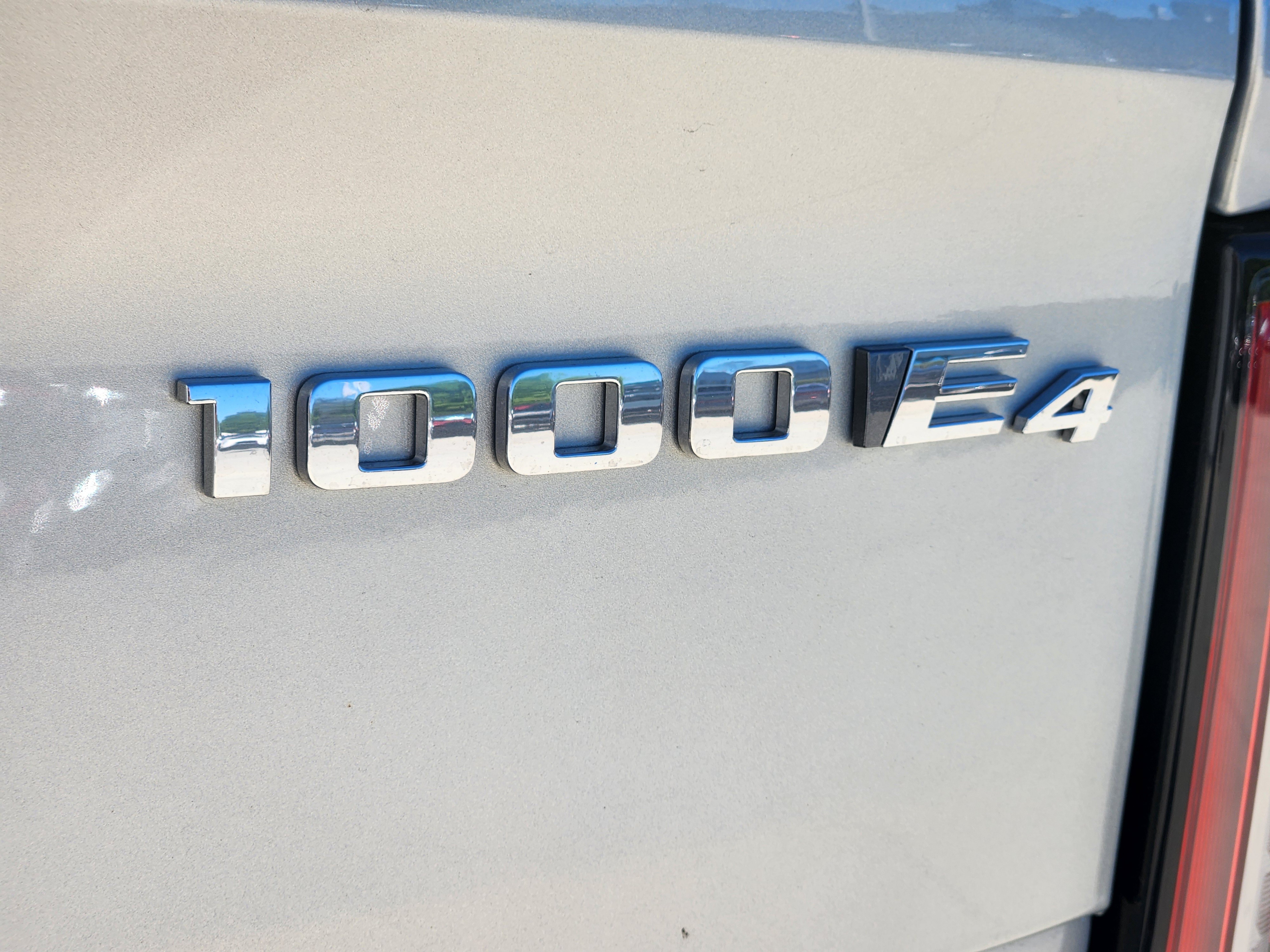 New 2025 Cadillac Escalade IQ Luxury 2 AWD/4WD image 11