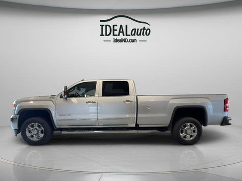 Used 2018 GMC Sierra 3500 SLT w/ Duramax Plus Package AWD/4WD image 2