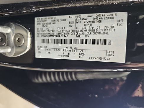 Used 2025 Ford Escape ST-Line image 33