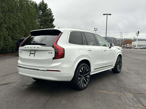 New 2026 Volvo XC90 B6 Ultra image 3