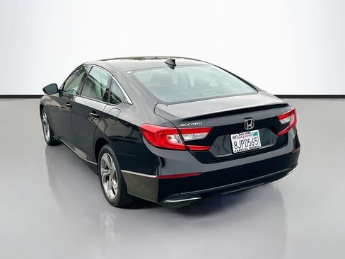 Used 2018 Honda Accord EX image 7