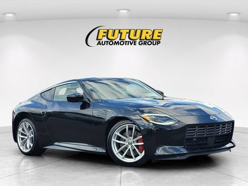 Certified 2024 Nissan Z Performance w/ Floor Mat Package RWD image 1