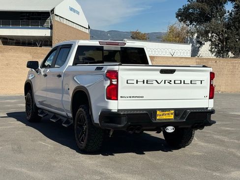 Used 2022 Chevrolet Silverado 1500 LT Trail Boss w/ Convenience Package II image 5