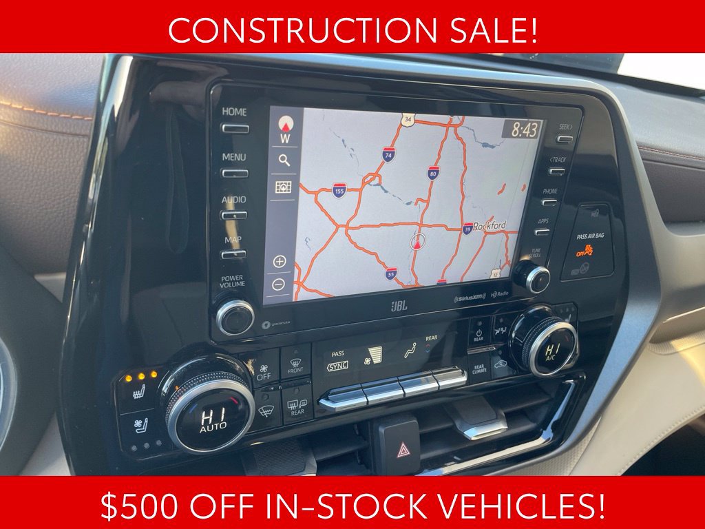 Used 2020 Toyota Highlander Limited FWD image 28