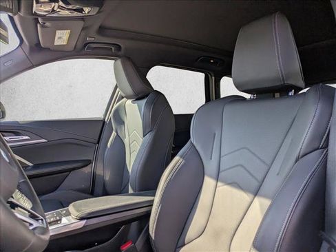 Used 2025 BMW X1 xDrive28i image 10