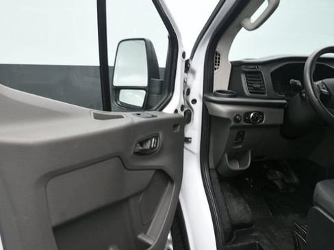 Used 2025 Ford Transit 250 Low Roof w/ Exterior Upgrade Package RWD image 20