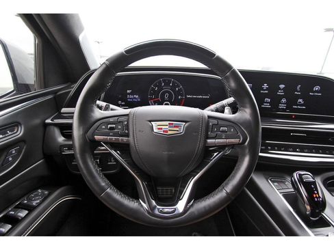 Certified 2024 Cadillac Escalade ESV V w/ LPO, Floor Liner Package AWD/4WD image 15