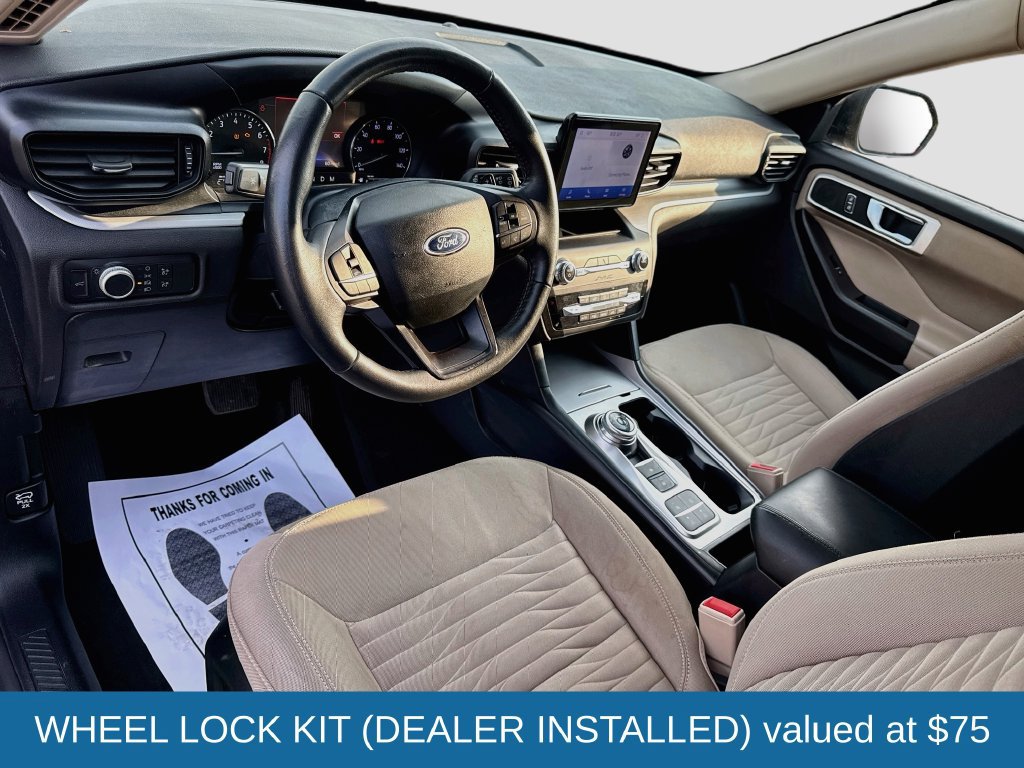Used 2020 Ford Explorer XLT w/ Comfort Package RWD image 10