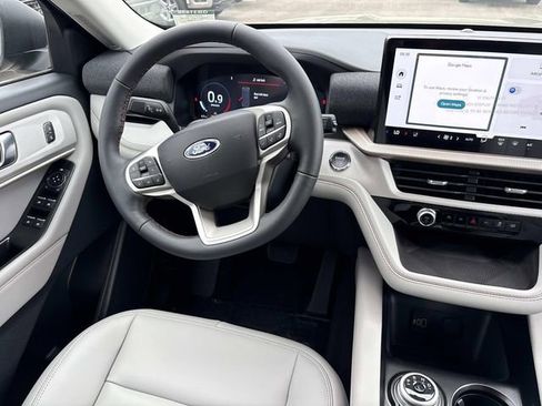 New 2026 Ford Explorer Active w/ Active Comfort Package RWD image 14