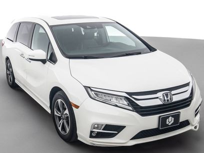 Used 2018 Honda Odyssey Touring