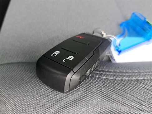 New 2024 RAM 2500 Big Horn w/ Heated Seats & Wheel Group image 34