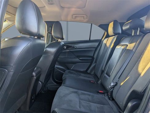 Used 2022 Mitsubishi Eclipse Cross SE image 13