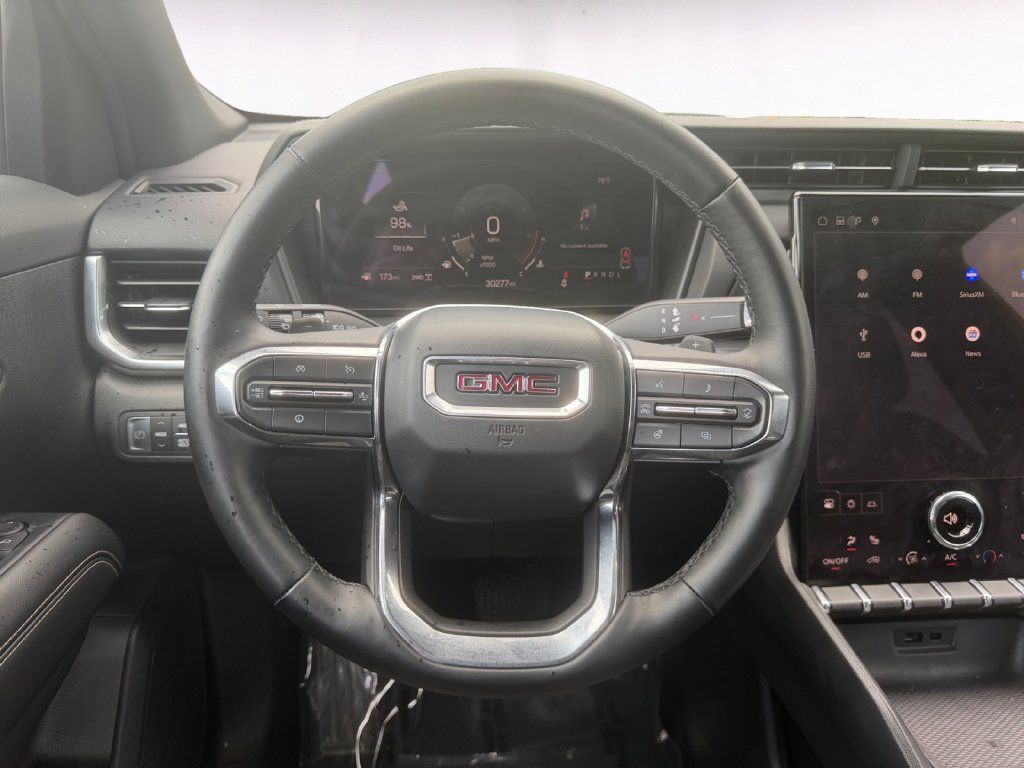 Used 2025 GMC Terrain Elevation AWD/4WD image 12