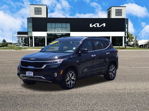 Used 2023 Kia Seltos SX AWD/4WD image 5