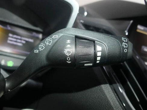 Used 2013 Ford C-MAX SEL FWD image 34