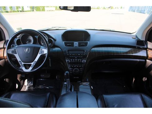 Used 2013 Acura MDX w/ Technology & Entertainment AWD/4WD image 10