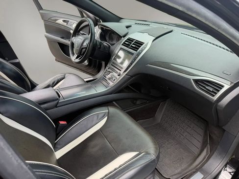Used 2017 Lincoln MKZ Reserve w/ Luxury Package AWD/4WD image 15