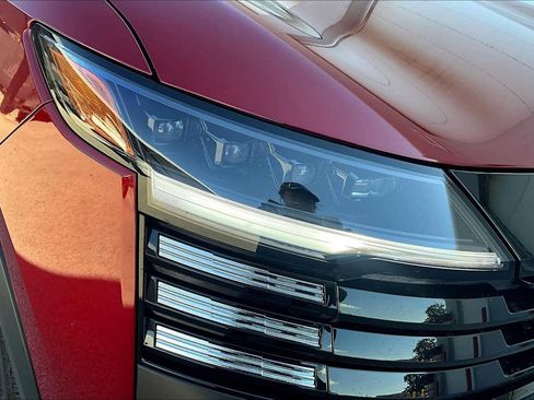 New 2026 Nissan Kicks SV image 18