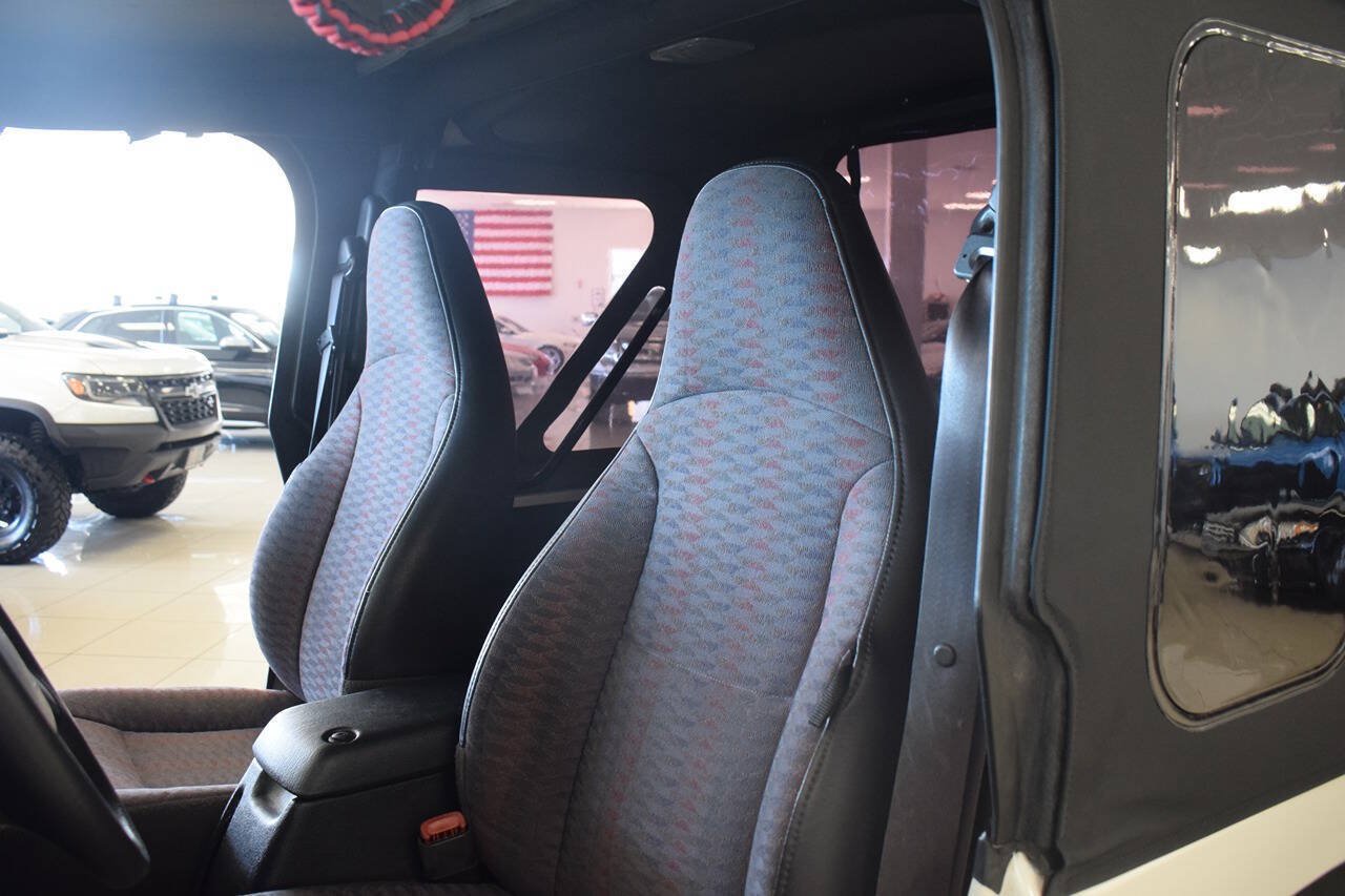 Used 2000 Jeep Wrangler Sport AWD/4WD image 34