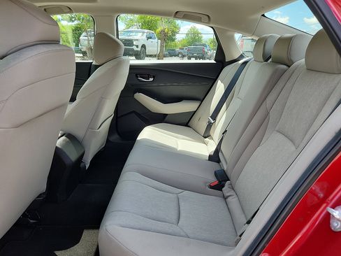 Used 2023 Honda Accord EX image 10