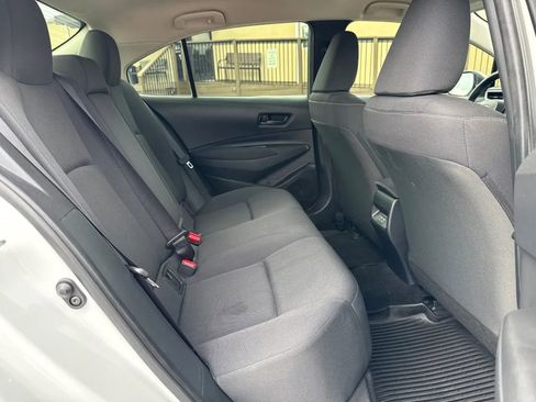 Used 2023 Toyota Corolla LE FWD image 22