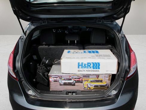 Used 2016 Ford Fiesta ST FWD image 24